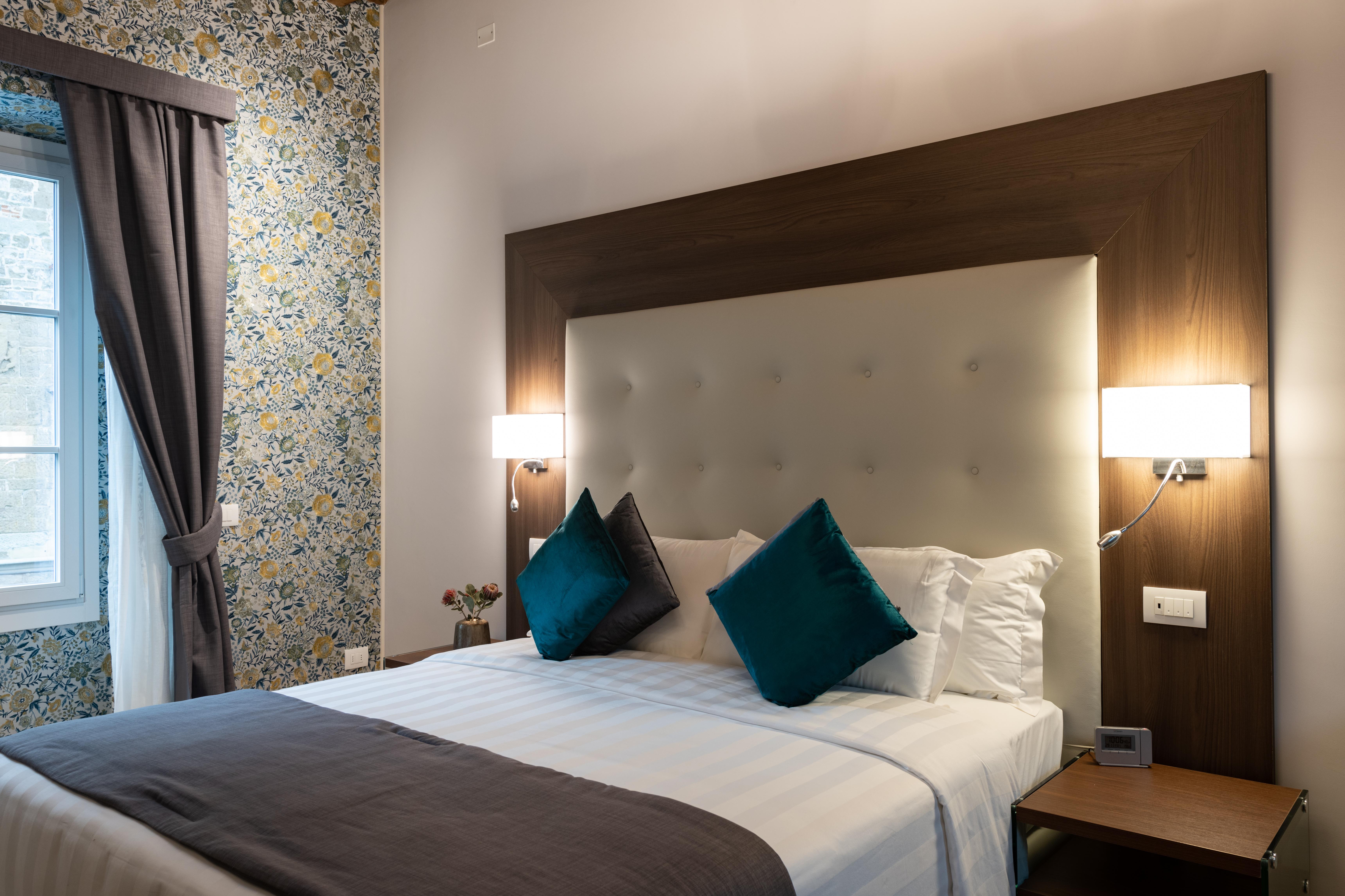 Kairos By Art Apartahotel 2*